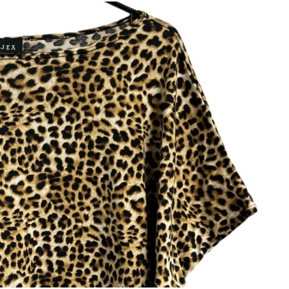 OBJEX Dark Brown Leopard Print Blouse Size M Short Sleeve Animal Print T-Shirt - Picture 10 of 10